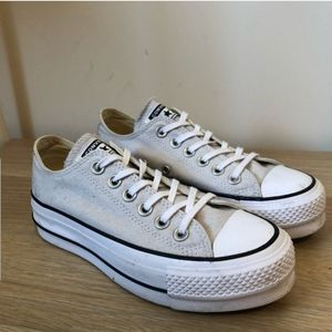 Platform very light grey Converse